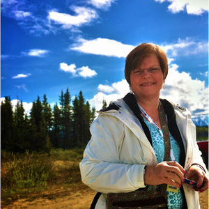 Meet your Posher, Debbie